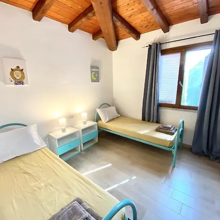 Gabbas House Tanaunella Vakantiehuis
